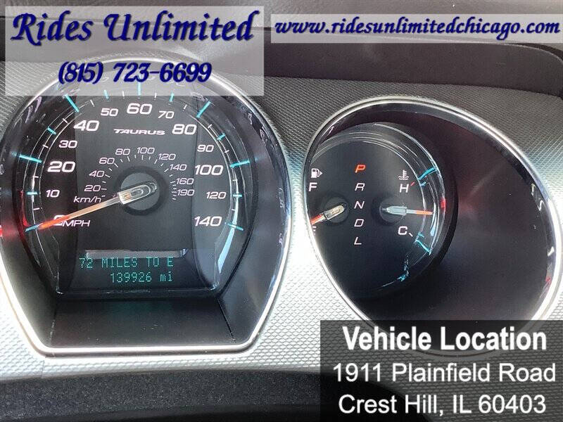 2011 Ford Taurus SE