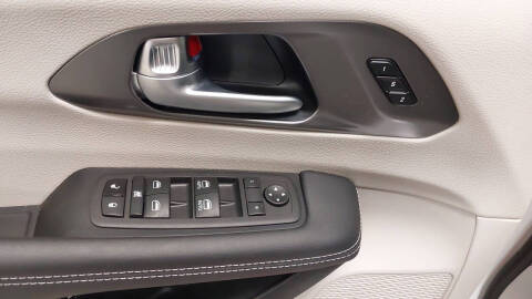 2024 Chrysler Pacifica Plug-In Hybrid