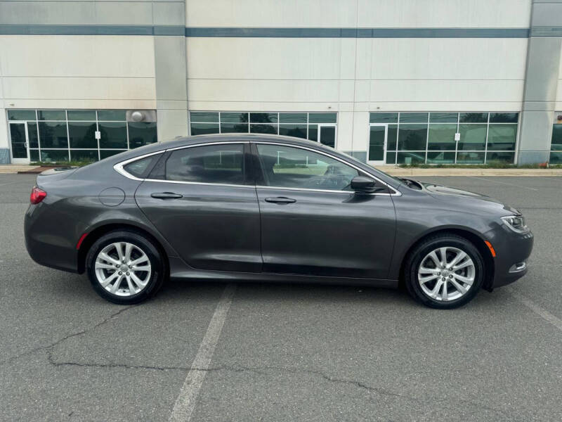 2016 Chrysler 200 Limited
