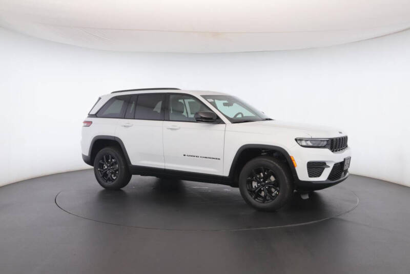 2025 Jeep Grand Cherokee Altitude X