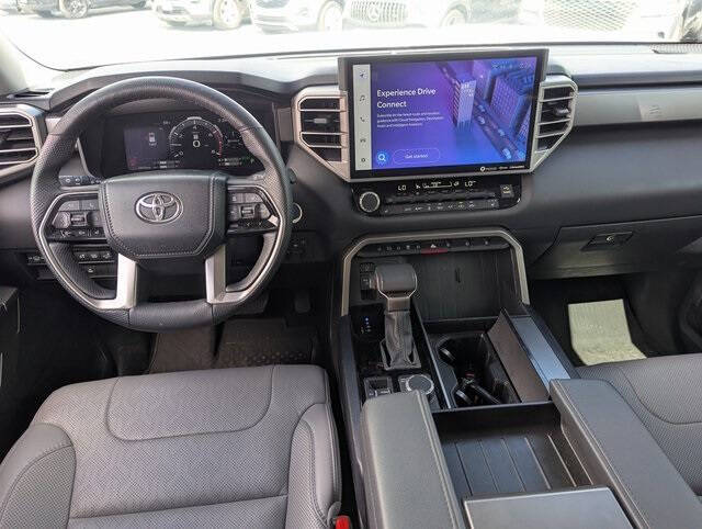 2023 Toyota Sequoia SR5