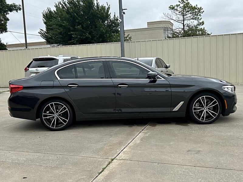 2018 BMW 5 Series 540i