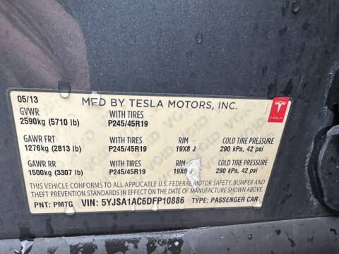 2013 Tesla Model S