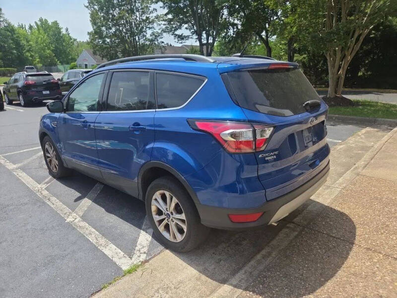 2018 Ford Escape SE