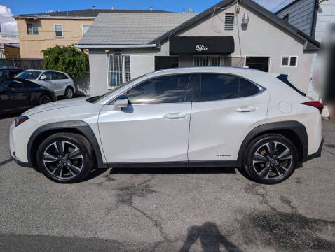 2021 Lexus UX 250h