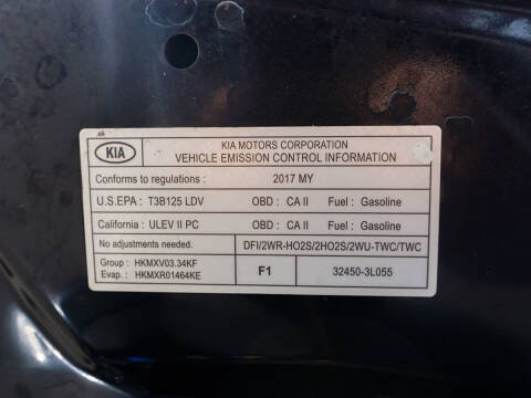 2017 Kia Cadenza Limited