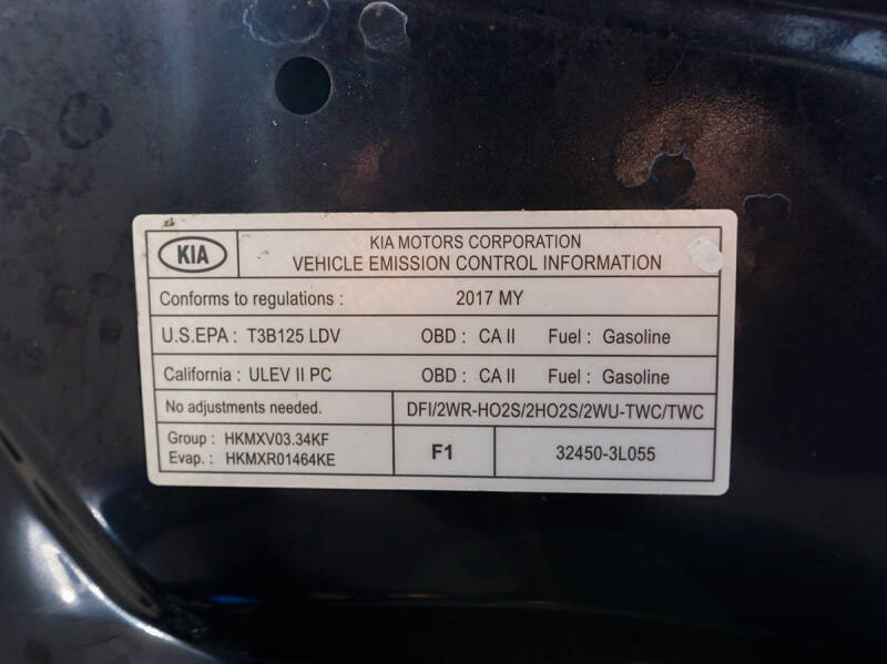 2017 Kia Cadenza Limited