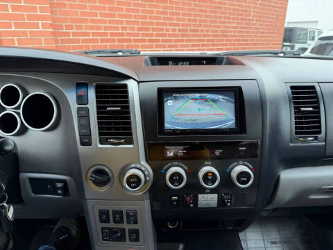 2014 Toyota Sequoia Platinum