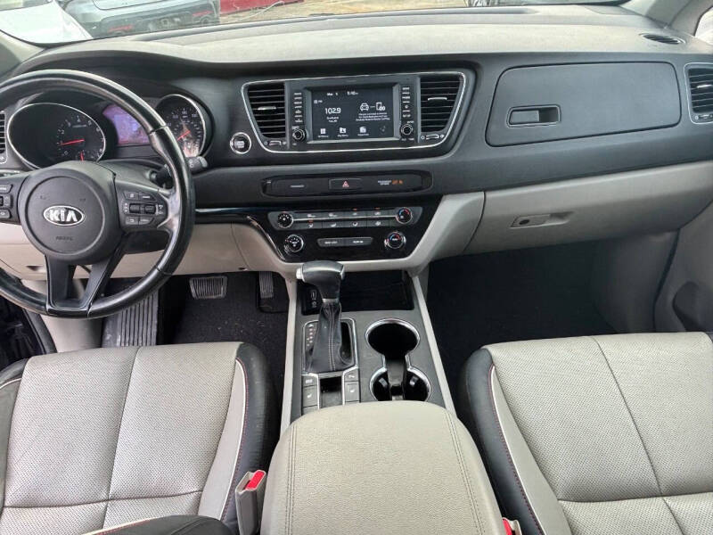 2020 Kia Sedona EX