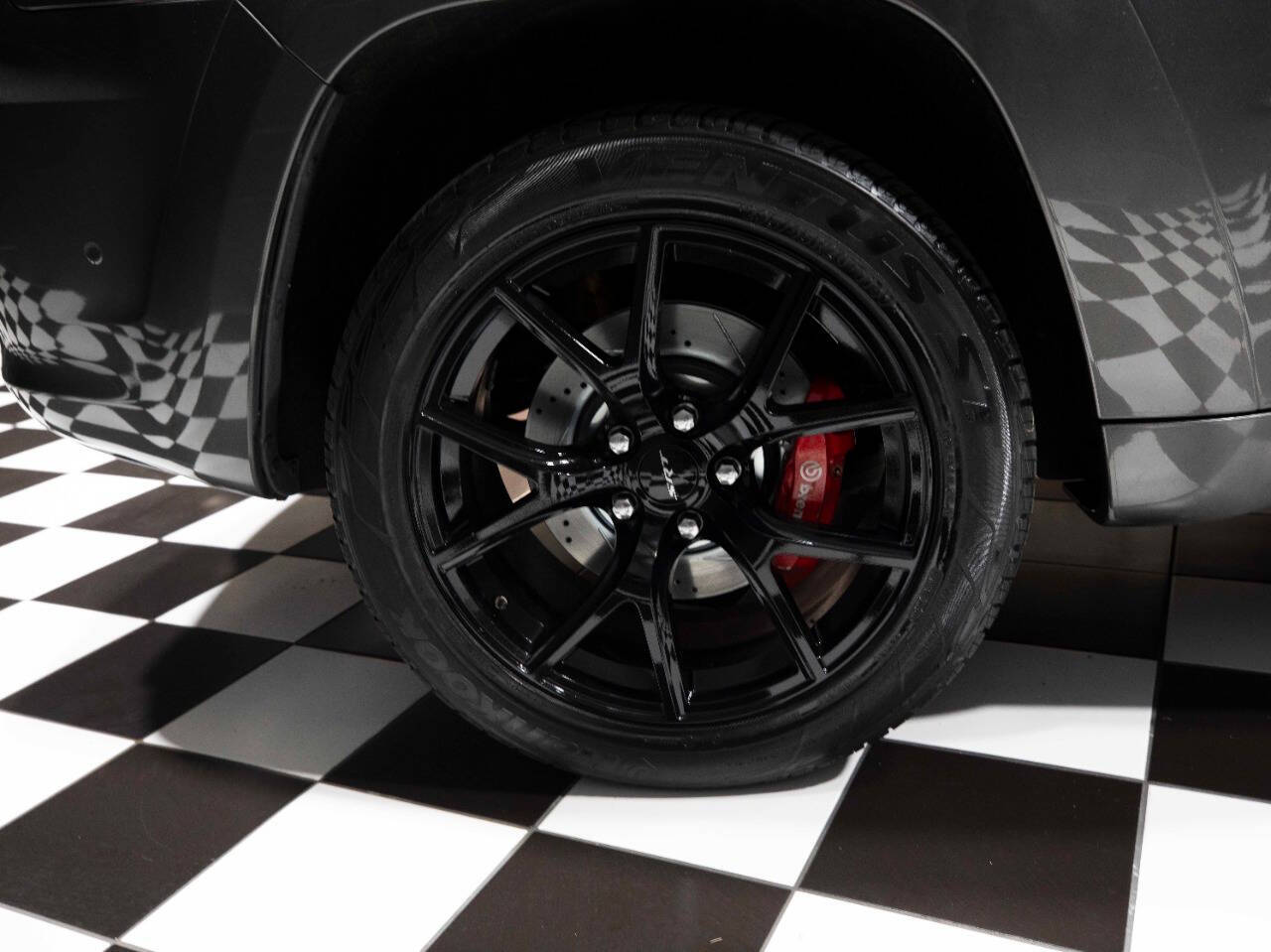 2019 Jeep Grand Cherokee 26