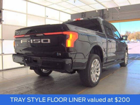 2022 Ford F-150 Lightning Lariat