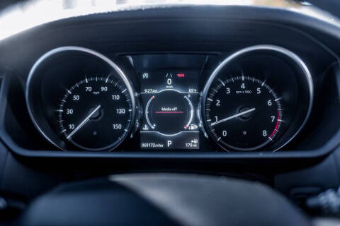 2020 Land Rover Discovery SE