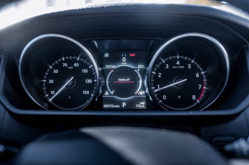 2020 Land Rover Discovery SE