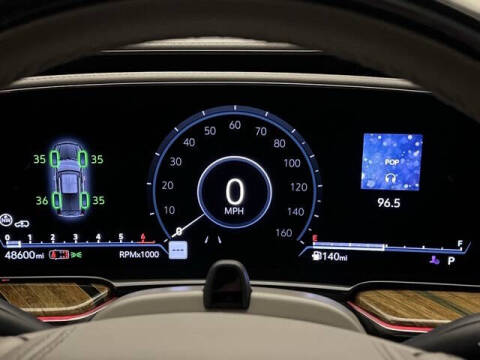 2023 Cadillac Escalade ESV Premium Luxury Platinum