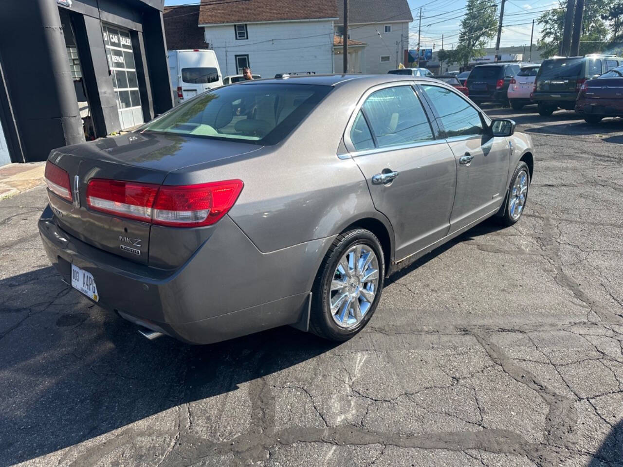 2012 Lincoln MKZ Hybrid for sale at Good Guyz Auto in Cleveland, OH