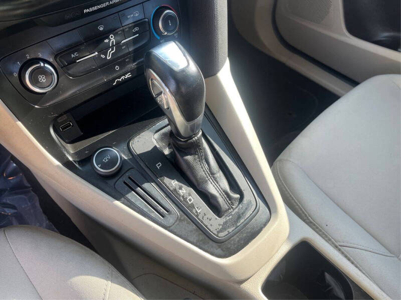 2015 Ford Focus SE