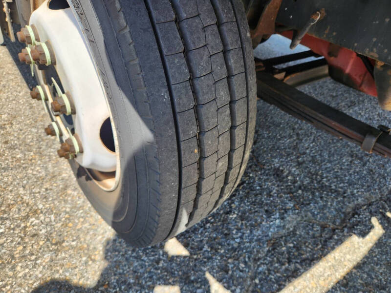 2009 Freightliner MT45 Chassis