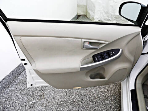 2011 Toyota Prius Two