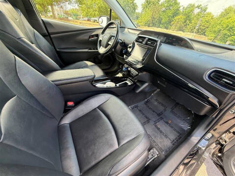 2017 Toyota Prius Three Touring
