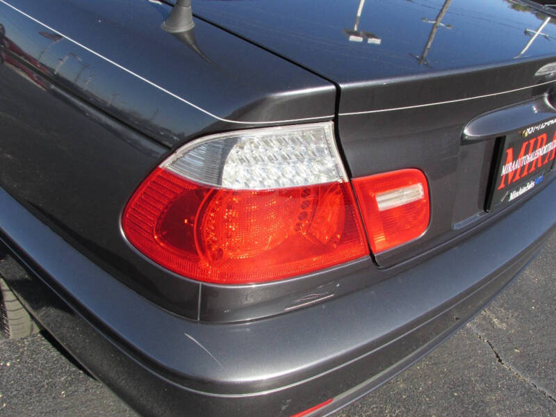 2005 BMW 3 Series 325Ci