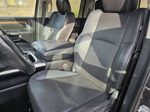 2016 RAM 1500 Laramie