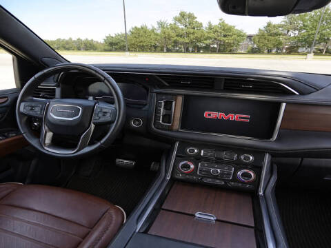 2024 GMC Yukon Denali Ultimate