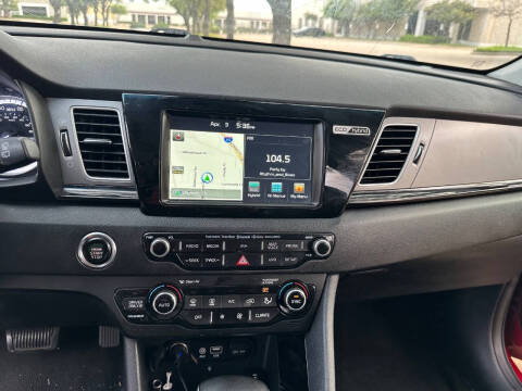 2017 Kia Niro Touring