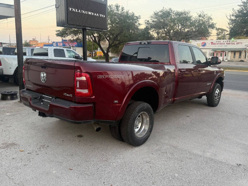 2022 RAM 3500 Laramie