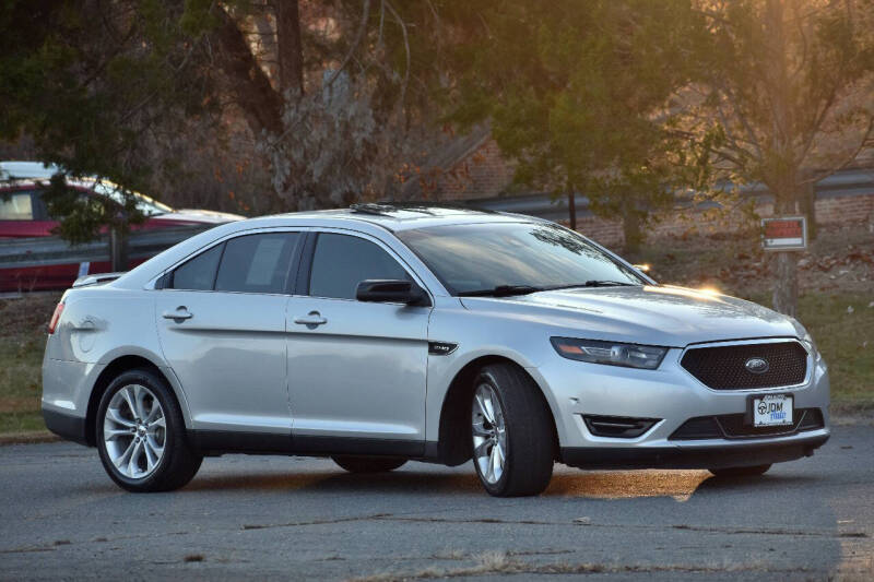 2013 Ford Taurus SHO