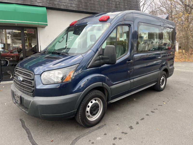 2016 Ford Transit XL's photo