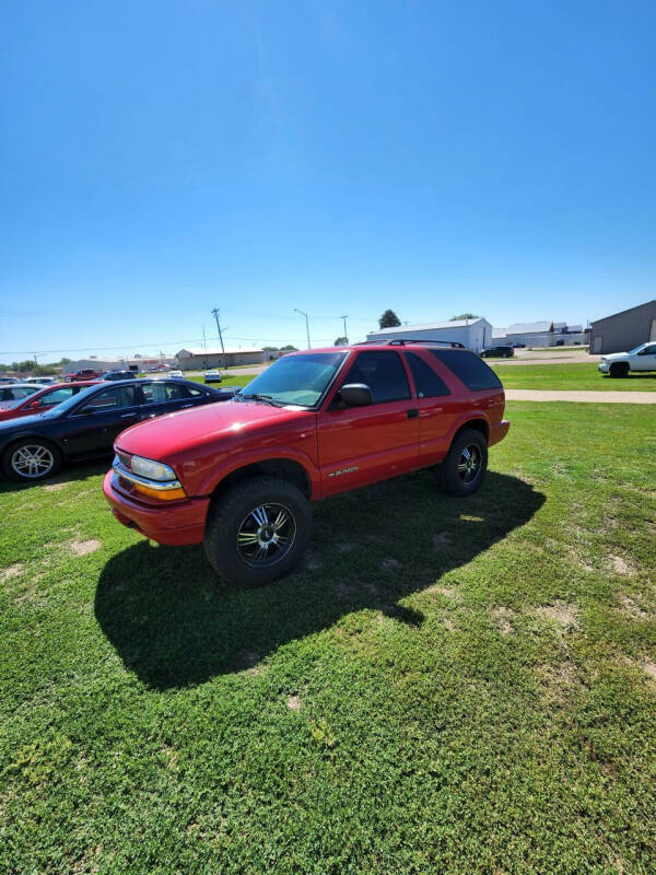 2002 Chevrolet Blazer for sale at Lake Herman Auto Sales in Madison SD
