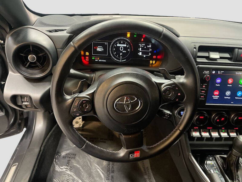 2024 Toyota GR86 Premium