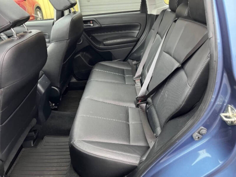 2017 Subaru Forester 2.5i Touring