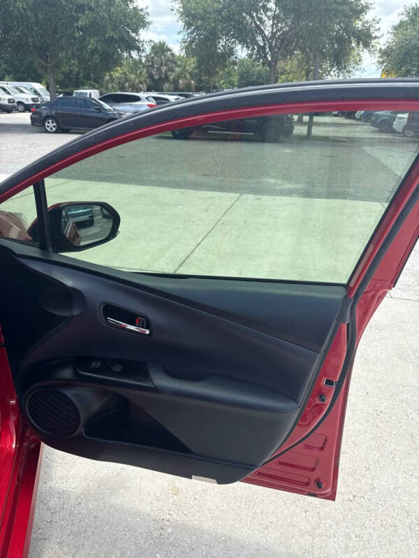 2020 Toyota Prius LE