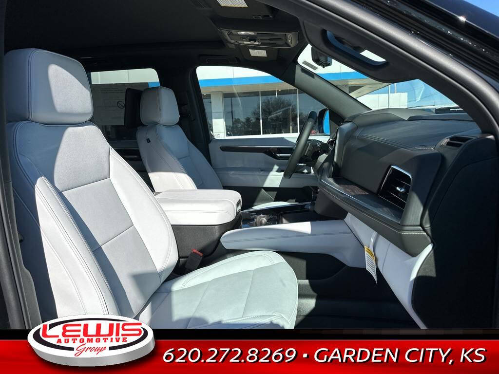 2025 Chevrolet Tahoe for sale at Lewis Chevrolet of Garden City in Garden City, KS