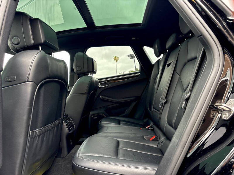 2018 Porsche Macan