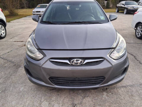 2012 Hyundai Accent GS
