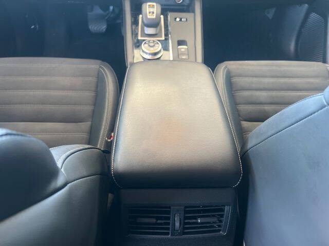 2023 Mitsubishi Outlander PHEV