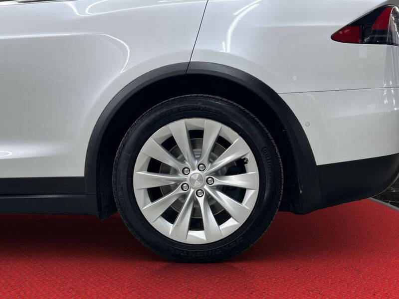 2020 Tesla Model X Long Range