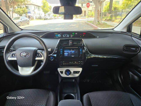 2017 Toyota Prius Two