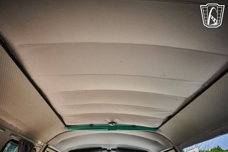 1990 Volkswagen Bus