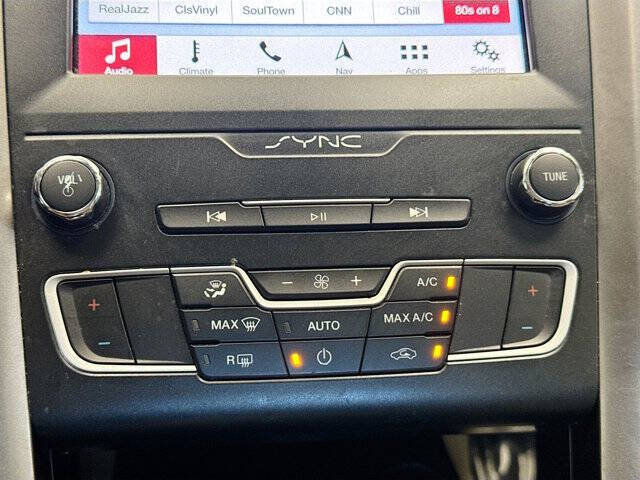 2019 Ford Fusion Hybrid SE