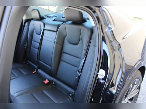 2022 Volvo S60 B5 Momentum