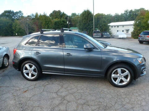 2012 Audi Q5 3.2 quattro Premium Plus