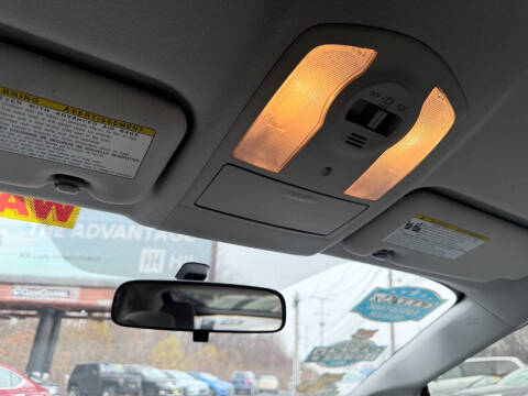 2014 Toyota Prius Five