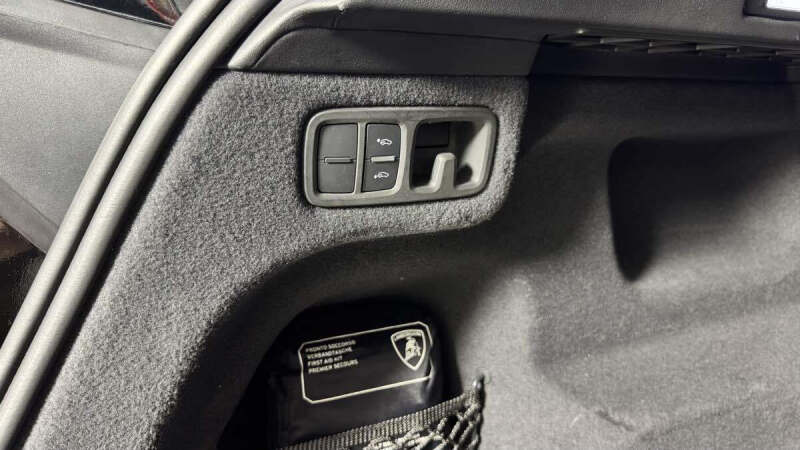 2019 Lamborghini Urus