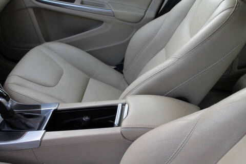 2015 Volvo S60 T5 Drive-E Premier