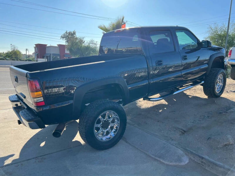 2004 GMC Sierra 2500HD