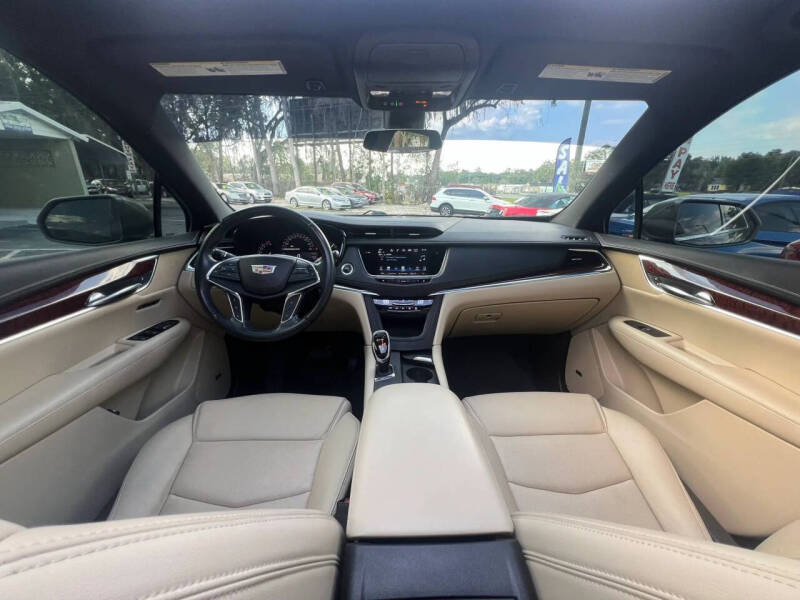 2019 Cadillac XT5 Luxury