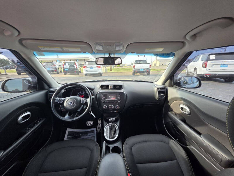 2016 Kia Soul +